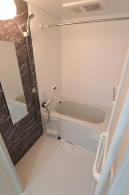 【浴室】 | ピレーネ諸口