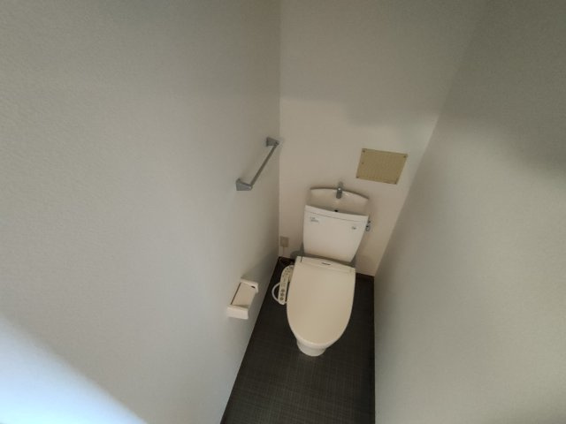 ヴィラオーヤのトイレ|落ち着いたトイレです
