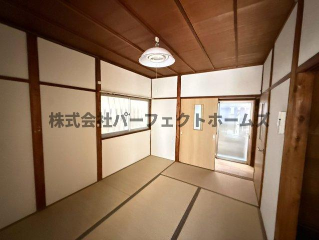 木田元宮一丁目テラスハウス　賃貸の居間・リビング|リビングとしてもお使いいただけます