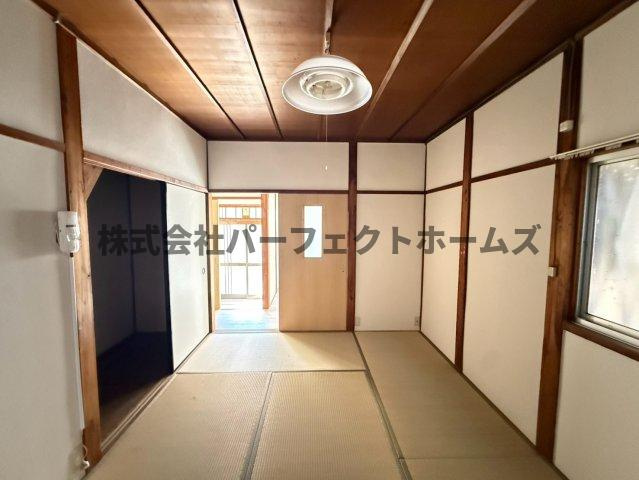 木田元宮一丁目テラスハウス　賃貸の内装|過ごしやすい室内です