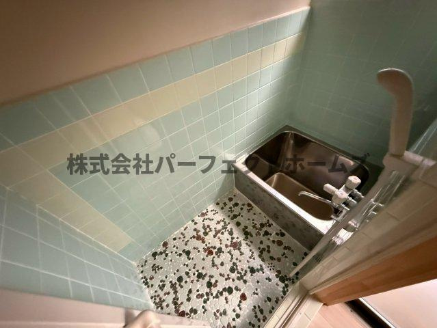 木田元宮一丁目テラスハウス　賃貸の浴室|日々の暮らしに欠かせないお風呂です