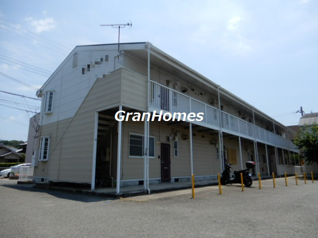 サンハイツ（片山）の外観