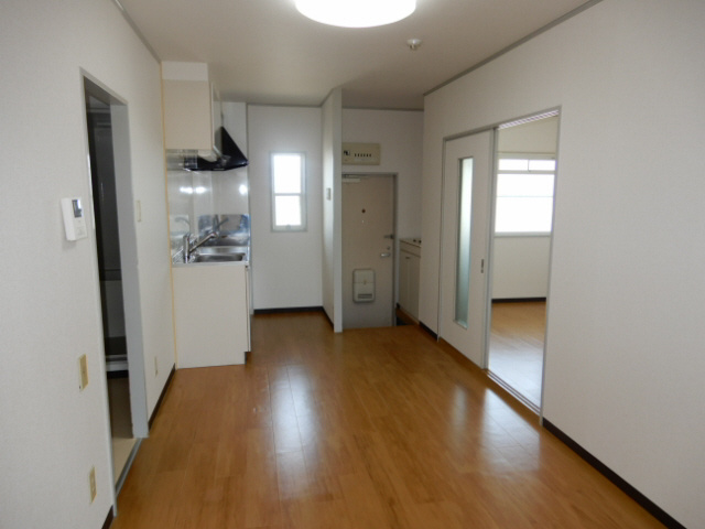 サンハイツ（片山）の居間・リビング