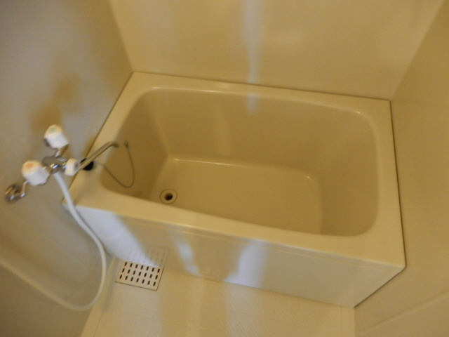 サンハイツ（片山）の浴室