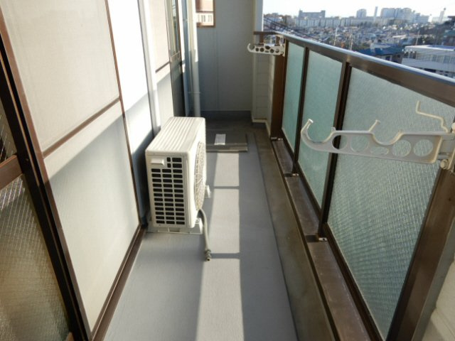 神戸市西区伊川谷町有瀬の賃貸マンションのバルコニー