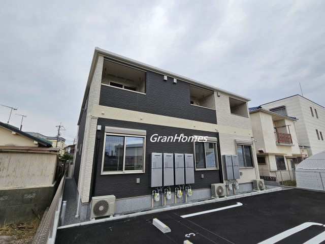 明石市西明石北町１丁目のアパートの外観パース