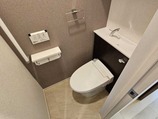 明石市西明石北町１丁目のアパートのトイレ