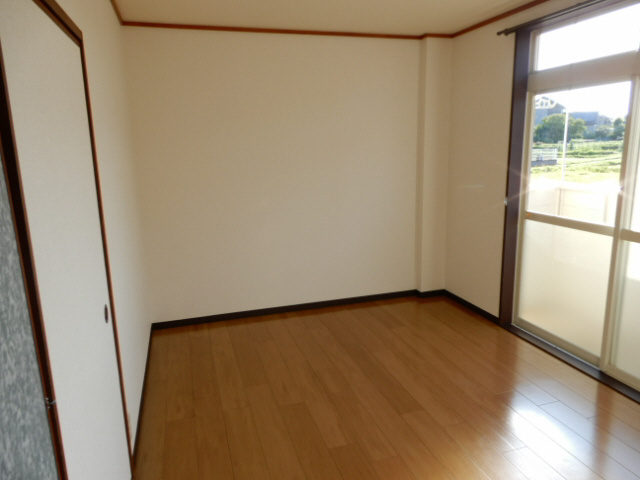 カームＳＴⅠの子供部屋