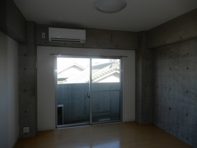 ラムール西舞子の子供部屋