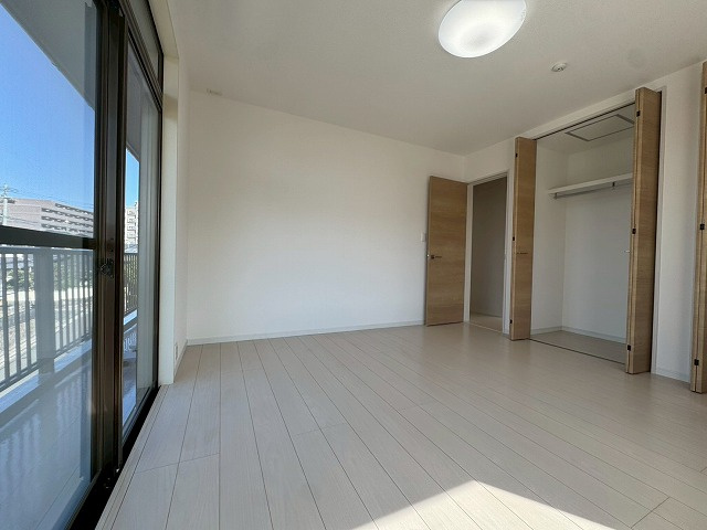 【洋室】 | 宗像市自由ヶ丘2丁目戸建