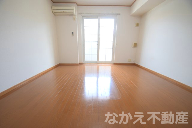 【寝室】 | 落ち着いて過ごせるお部屋なので、寝室にいかがでしょうか