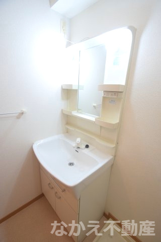 【洗面所】 | コンパクトで使いやすい洗面所