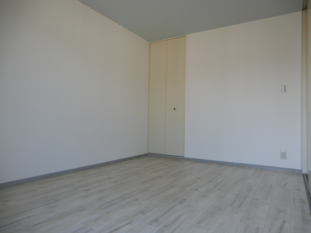 リヴェールFUJIの居間・リビング