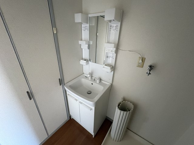 グランディールⅠの洗面所