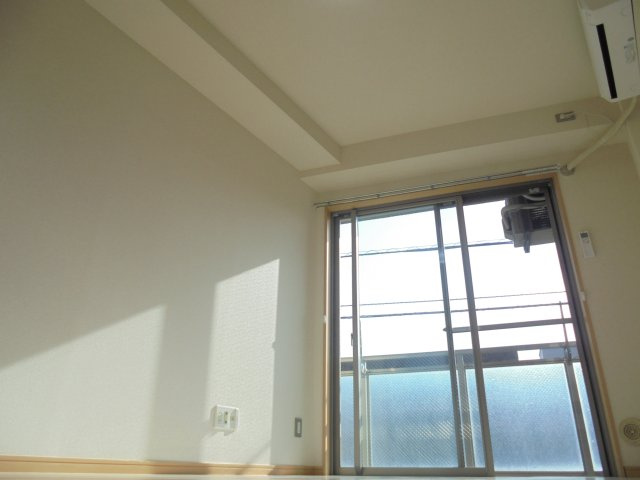 国府台三番館の内装