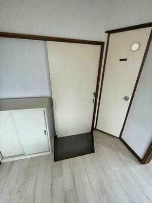 【玄関】 | わかばコーポ