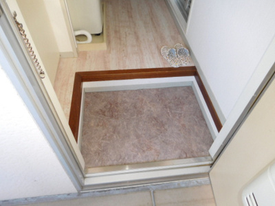 【玄関】 | ハイネスモン