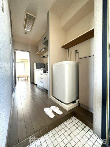 プレジデント吉野本町の玄関|明るい玄関です