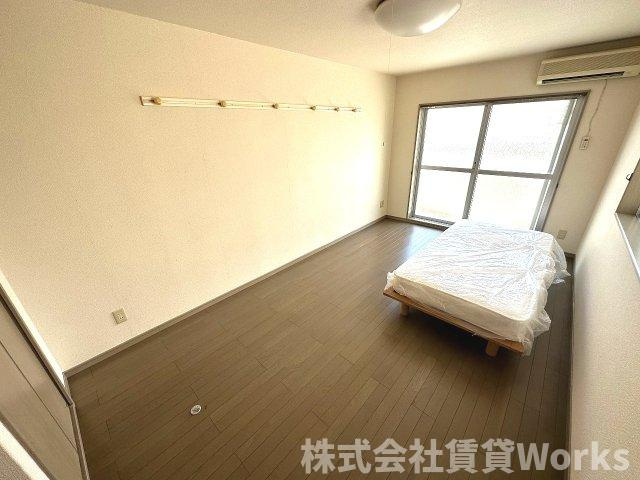 プレジデント吉野本町の居間・リビング|リビングです