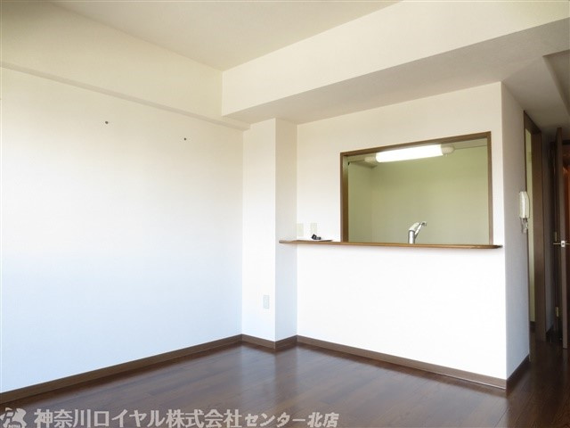 【居間・リビング】