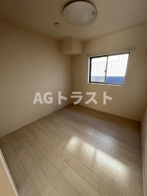 【洋室】 | サンブルーム