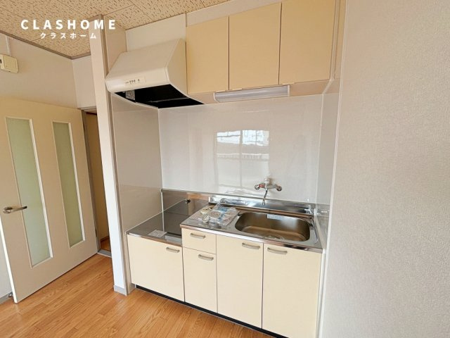 オレンジハイツ　　刈谷市近郊の賃貸はクラスホーム刈谷店のキッチン