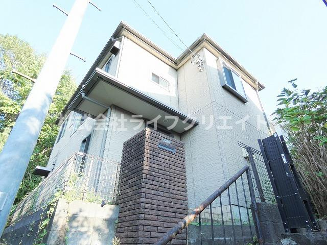 東京都日野市新町戸建の外観