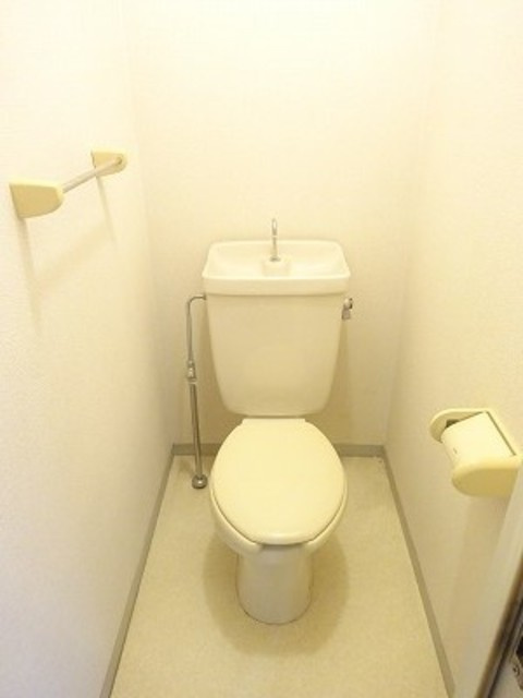 アーバンライフ津福【10,000円キャッシュバック対象物件】のトイレ|トイレもきれいです