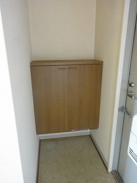 アーバンライフ津福【10,000円キャッシュバック対象物件】の玄関|毎日通る玄関はこちらです