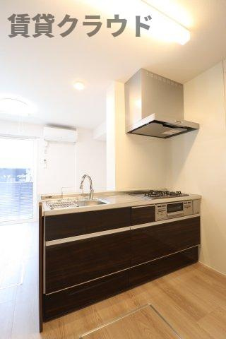 TORISIA　Nのキッチン|家族との会話も楽しめる対面キッチン☆