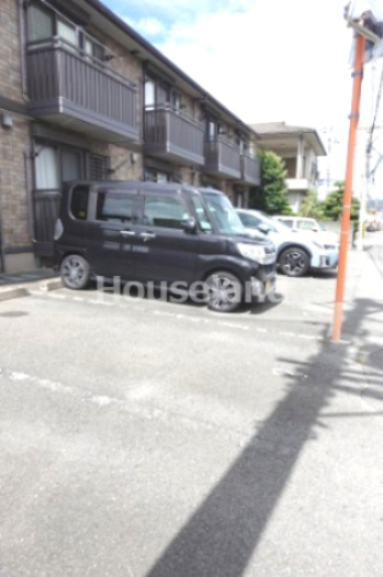 Flora みさきの駐車場