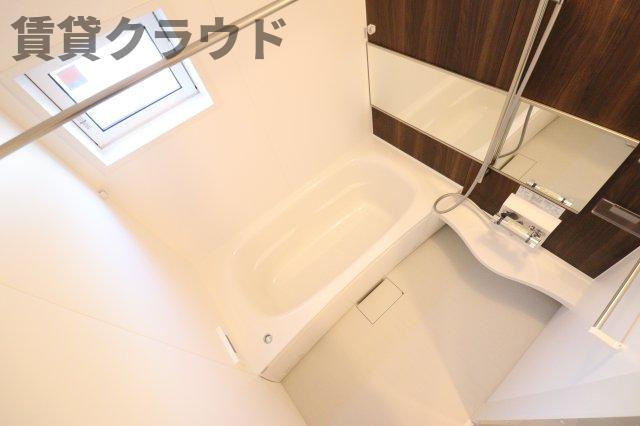 TORISIA　Nの浴室|広々としたバスルーム♪一日の疲れをゆっくり癒してください♪