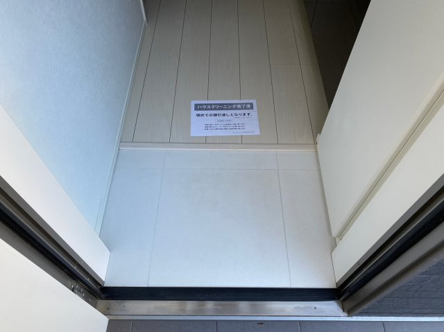 リブルゾンの玄関|リブルゾン
