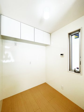 シャイン　クレール　B棟の居間・リビング