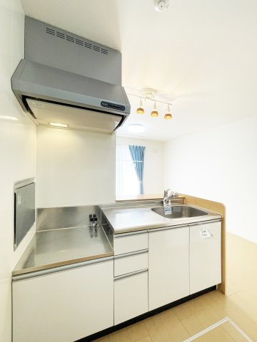 シャイン　クレール　B棟のキッチン