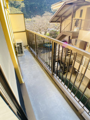 【バルコニー】 | シャンロック湯本