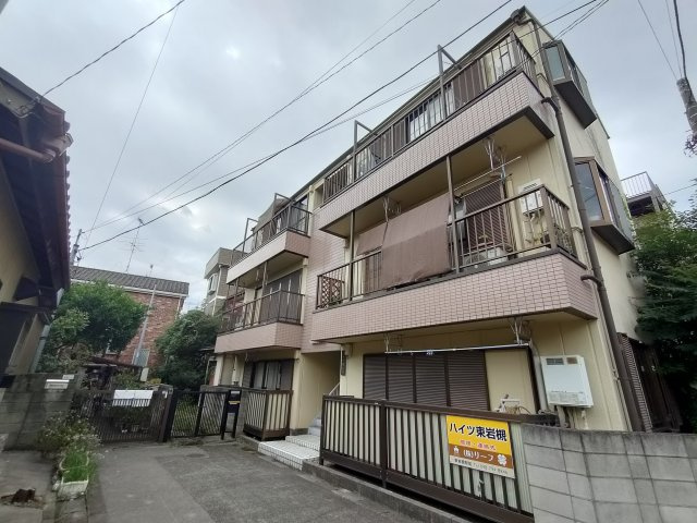 ハイツ東岩槻の外観|おしゃれな外観です
