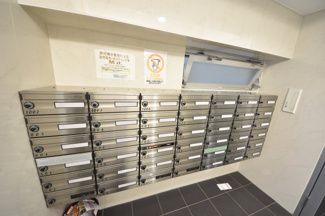 【エントランス】 | プリオーレサンノミヤ