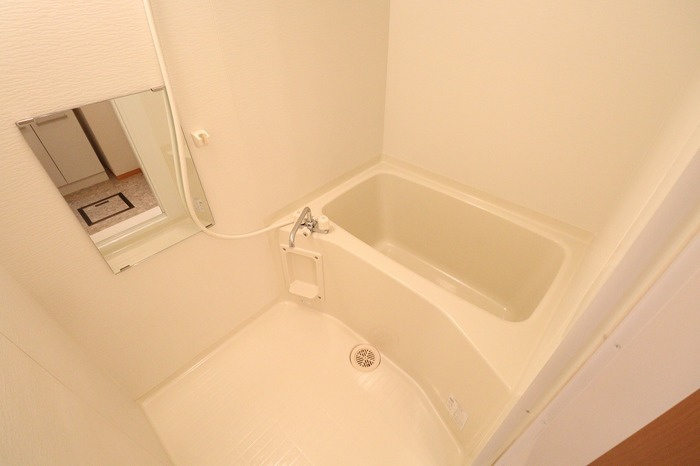 タウン・コート槐（ＫＡＩ）の浴室|浴室