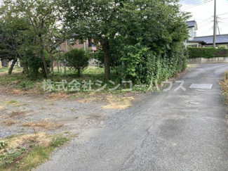 【前面道路含む現地写真】