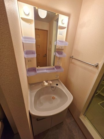 【洗面所】