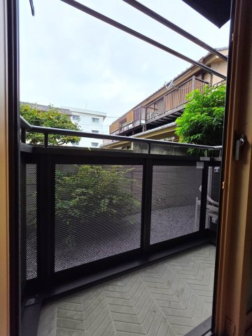 【バルコニー】
