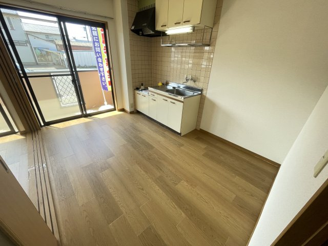 コーポ塚本の居間・リビング