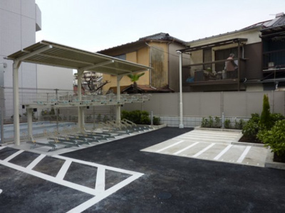 【その他共用部分】 | ドミール池袋立教通り　13049 | 広い駐輪スペースがあります