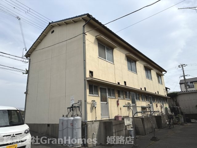 新和苑の外観