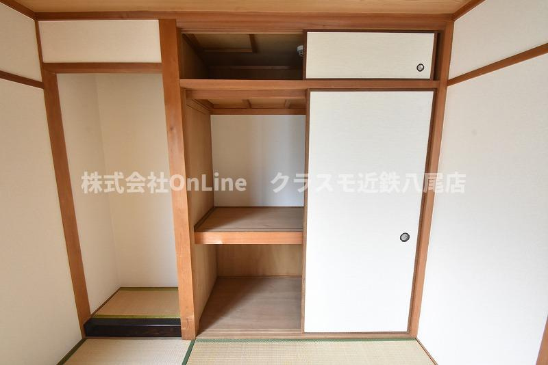 八尾市東山本新町１丁目の賃貸マンションの収納