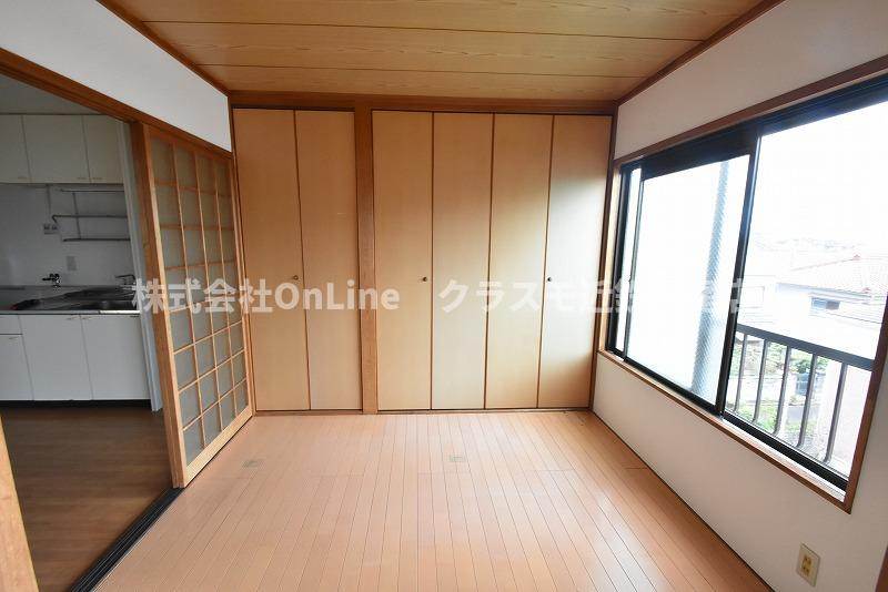 八尾市東山本新町１丁目の賃貸マンションの内装