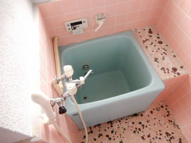高倉文化の浴室