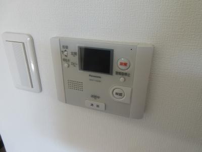 グランレブリー太秦天神川のセキュリティ|ＴＶモニターフォン