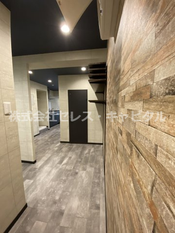 パシフィックワコービルのロビー